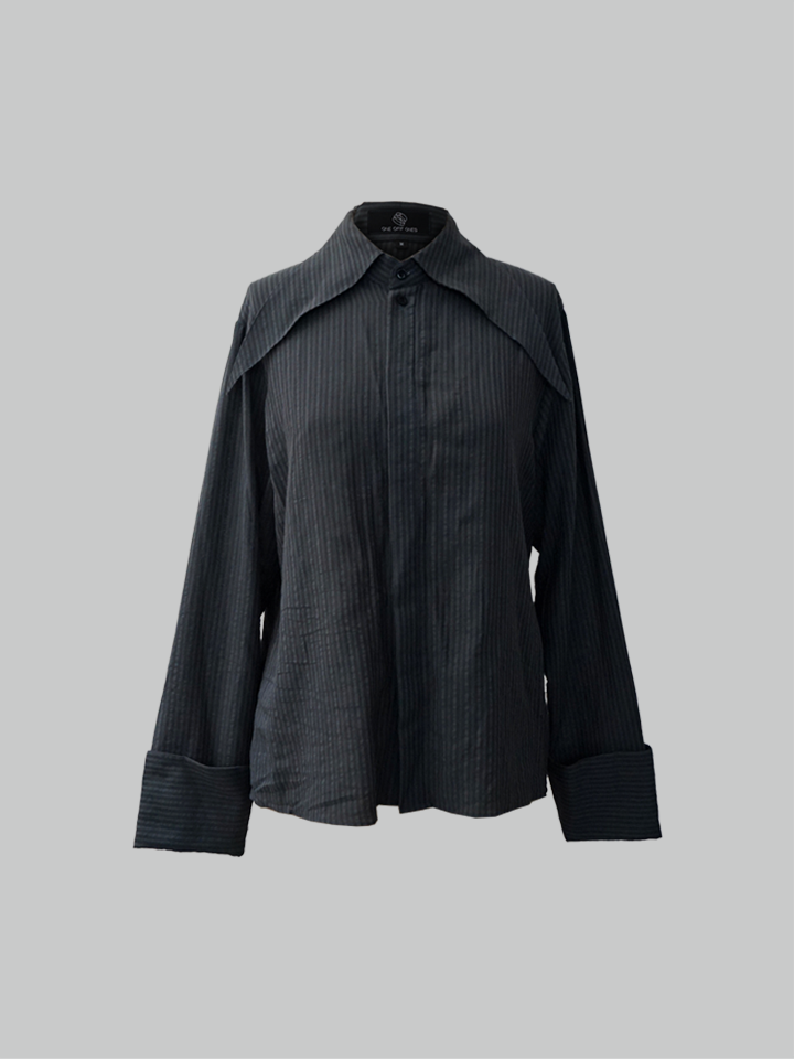 SS27 Viktor Shirt 111